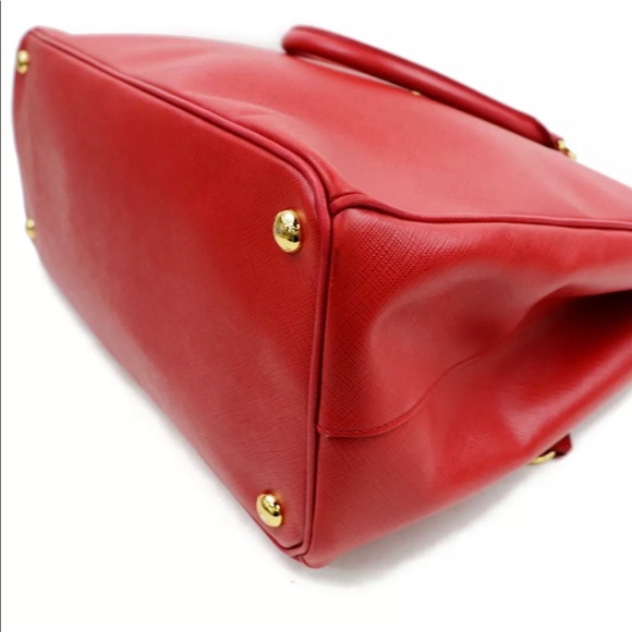 SOLD Prada Lux tote saffiano leather medium red - Picture 5 of 8